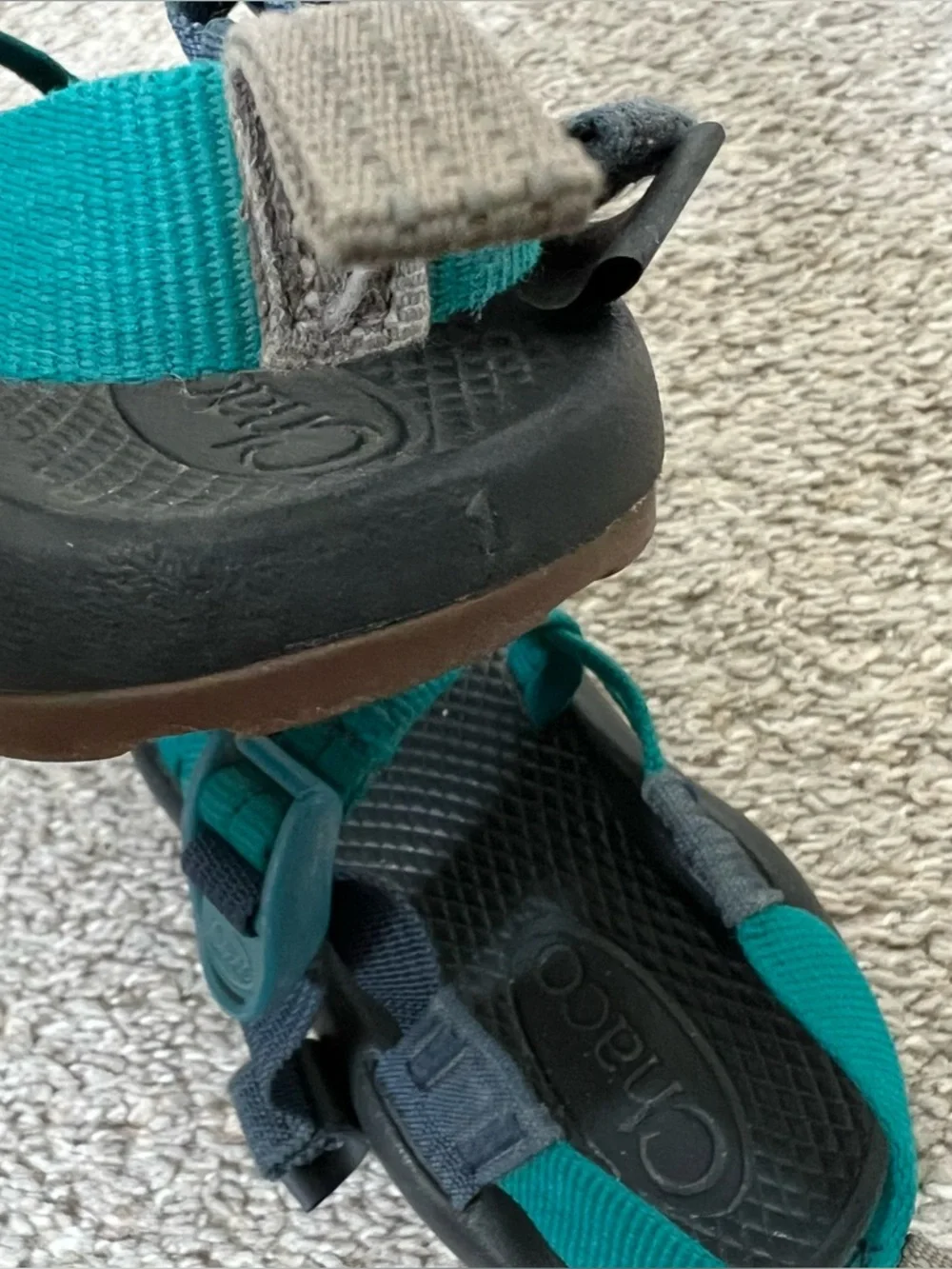 Chaco Kids Teal and Black Sport Sandals Size 1